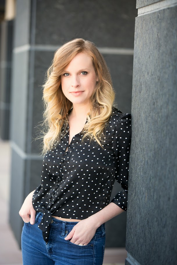 Stefanie Allen received her degree in Dance Performance from Ball State University.
