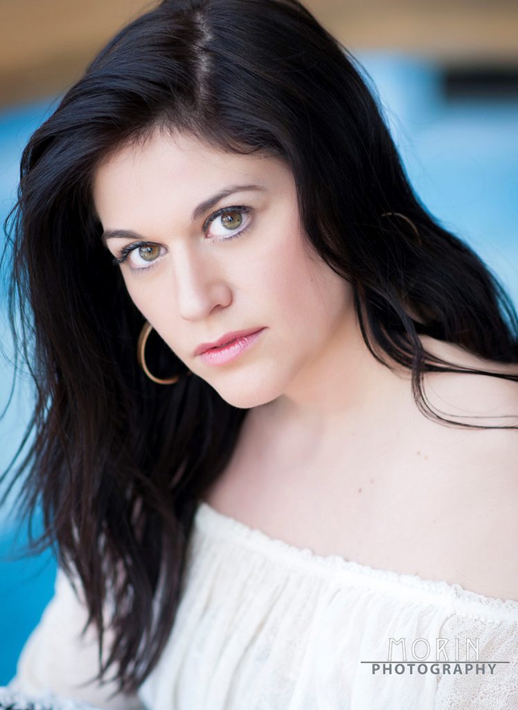 Kara Pylipow was born in Crown Point, Indiana and started dancing at the age of three with the Indiana Ballet Theatre NW.